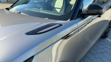 Land Rover Range Rover Velar 3.0 D300 R-Dynamic SE 5dr Auto Diesel Estate